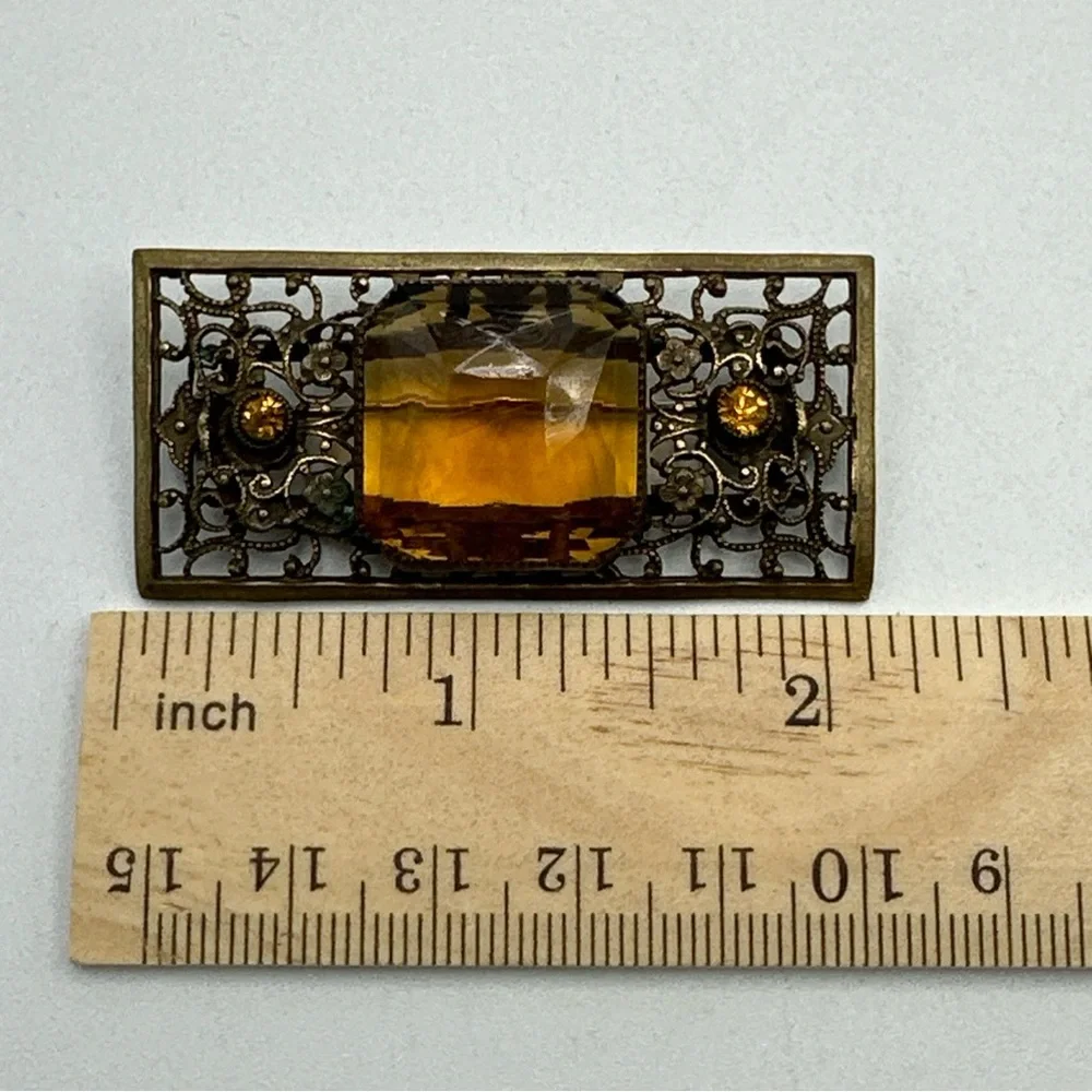 Antique Edwardian‎ Brass Faceted Amber Glass Leaf Brooch #632